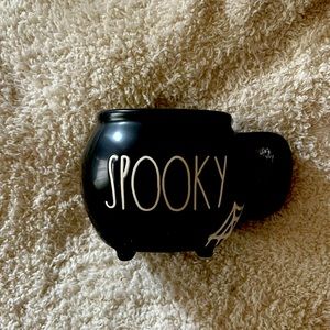 Rae Dunn "Spooky" mug